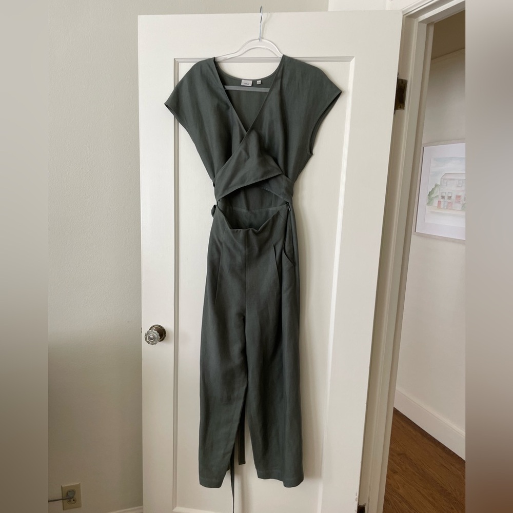 Aritzia Linen Jumpsuit